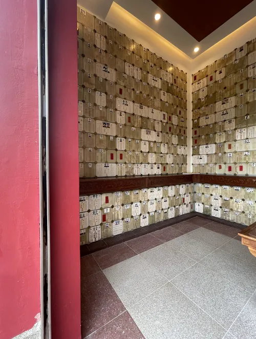 pofook_niche_bou_sing_hse_01