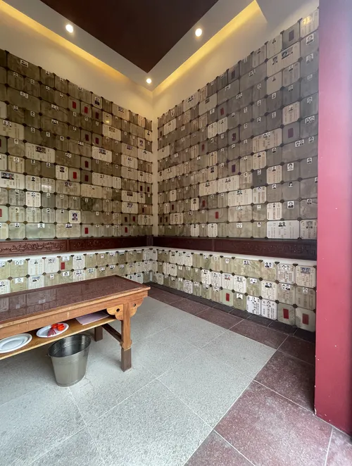pofook_niche_bou_toi_hse_03