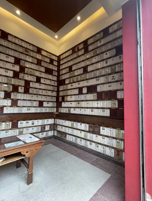 pofook_niche_bou_waa_hse_03