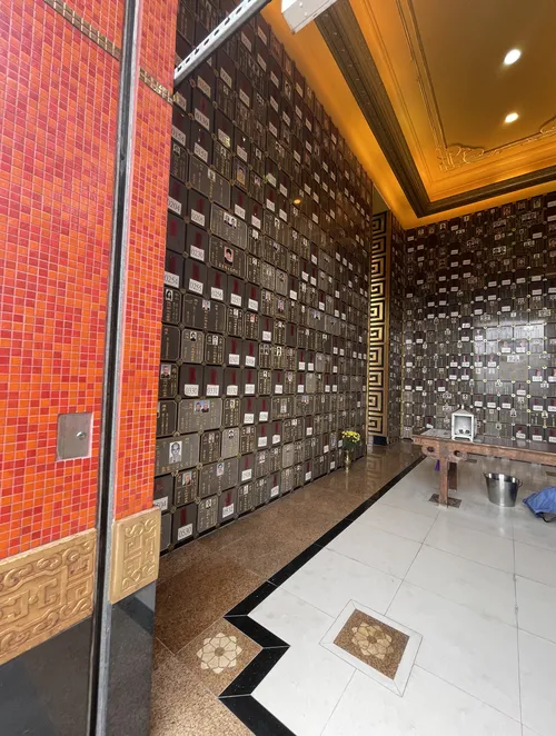 pofook_niche_bou_wu_hse_01